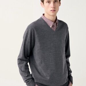 Uniqlo Men's Extra Fine Merino Wool Sweater V-Neck Gray Size M